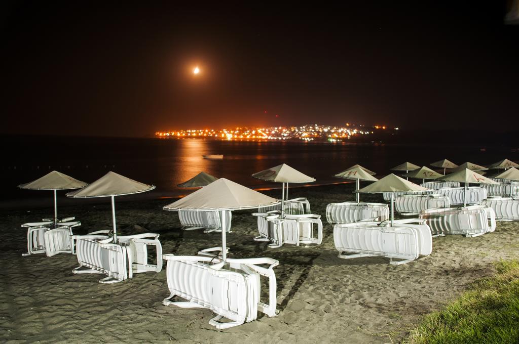 Mali Beach Aparthotel Siğacık Buitenkant foto