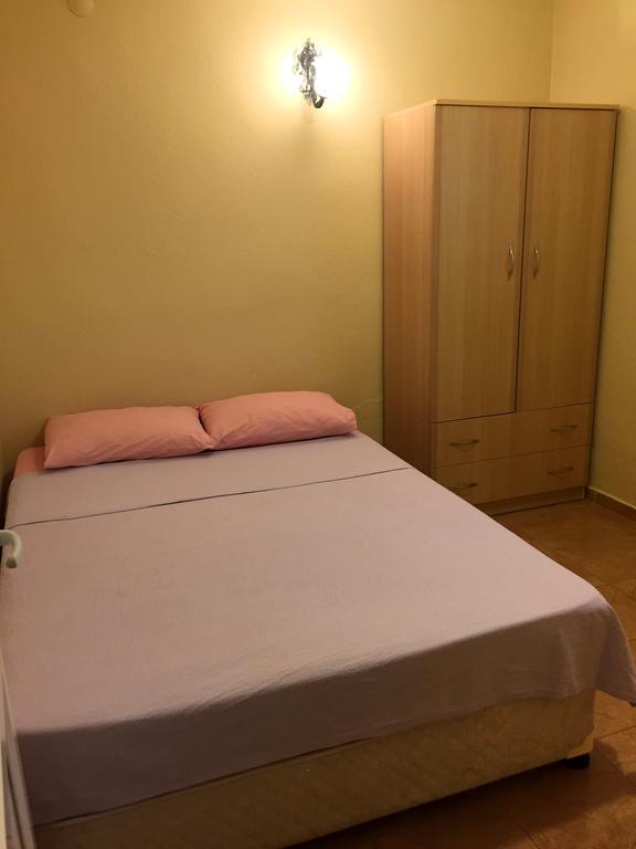 Mali Beach Aparthotel Siğacık Kamer foto